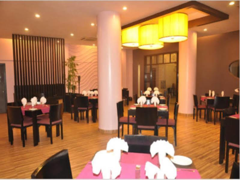 Hotel Amber Rudrapur Exterior foto